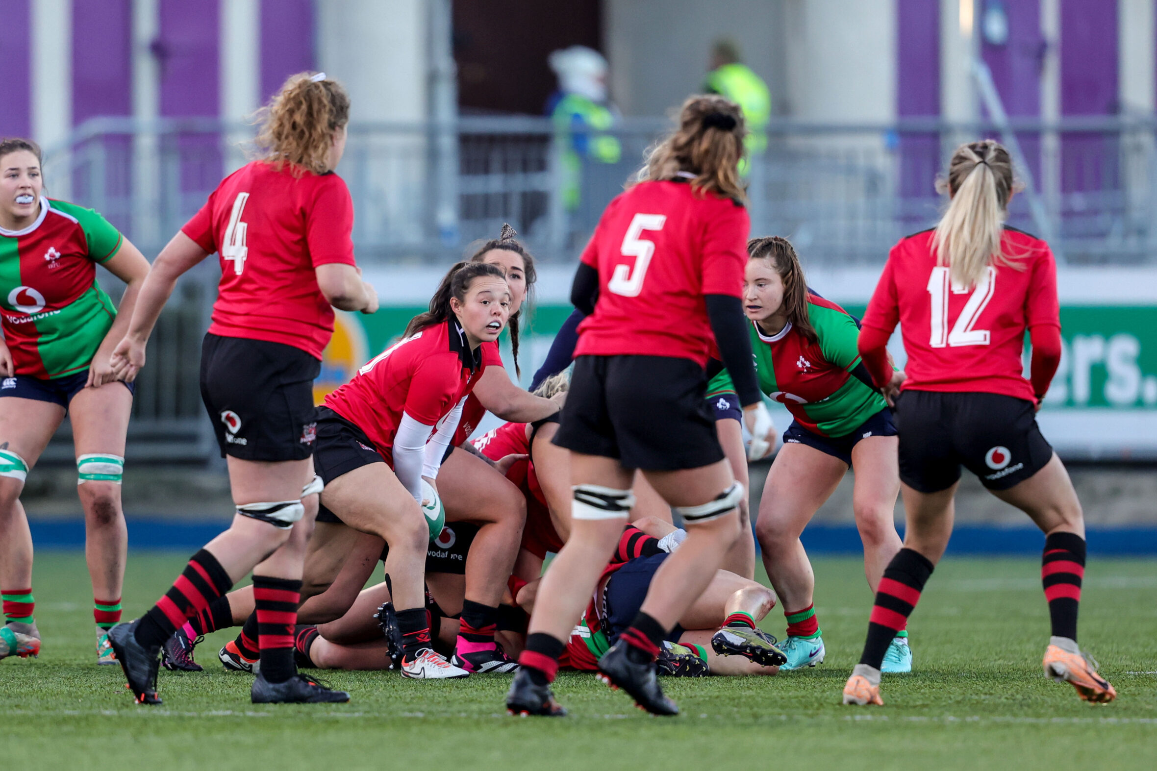 15 Celtic Challenge players sign New professional contracts for Wales Women